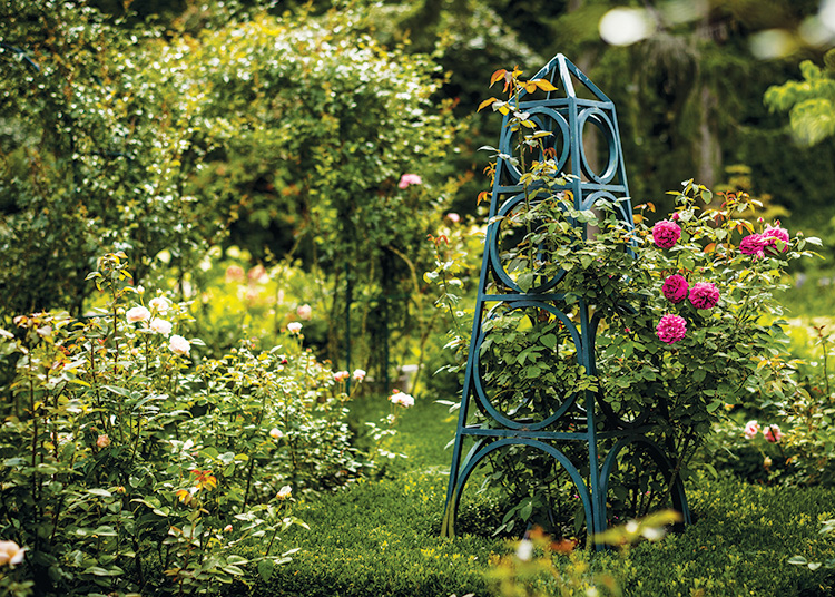 Gardens That Beckon - Garden