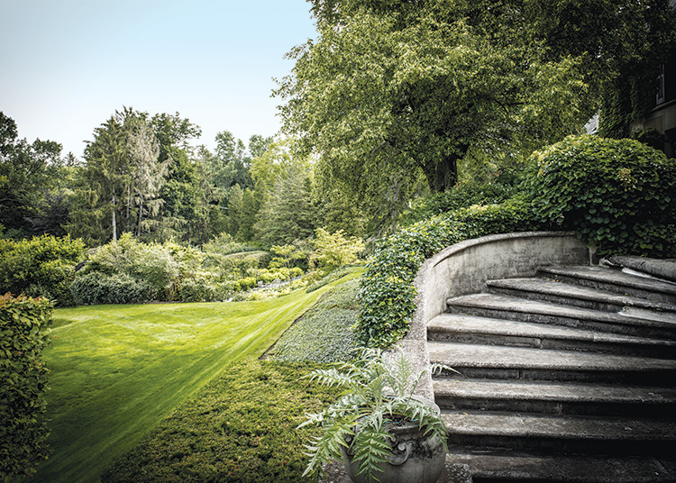 Gardens That Beckon - Staircase