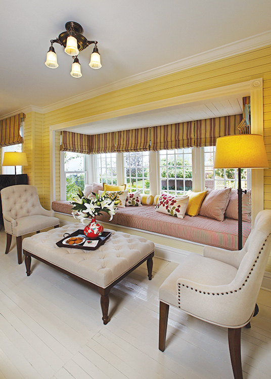 Island Living - Sitting Area