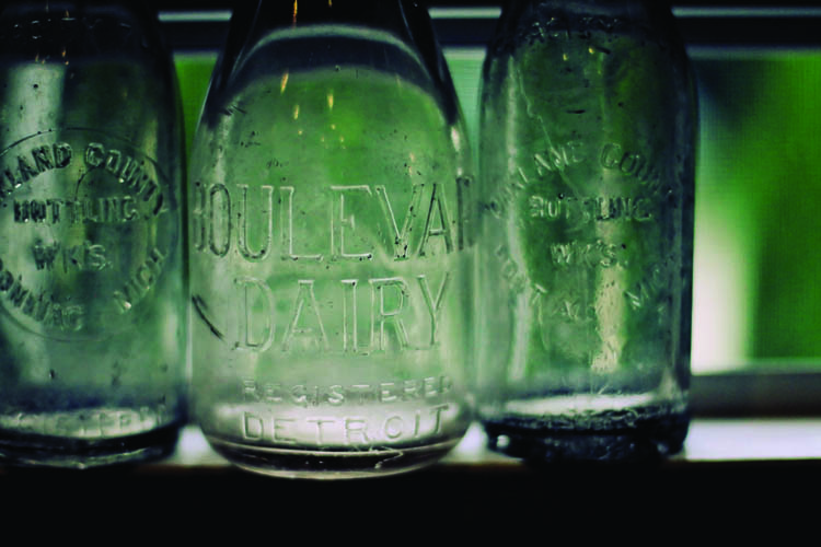 Living History - Glassware