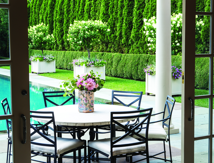 A Classic Splash - Seating Area