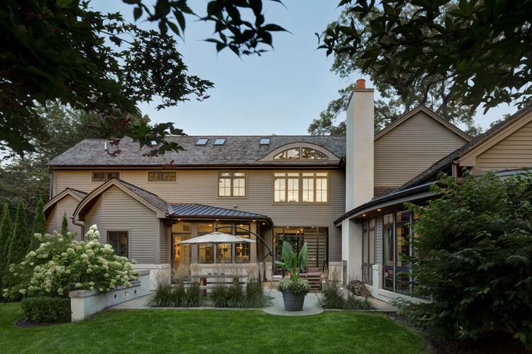 Modern Magnificence - Exterior 2